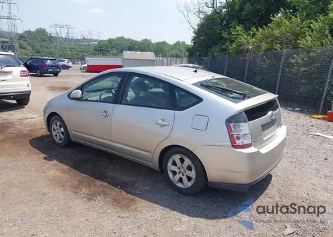 2005 Toyota Prius from USA, damaged, VIN JTDKB20U853113587